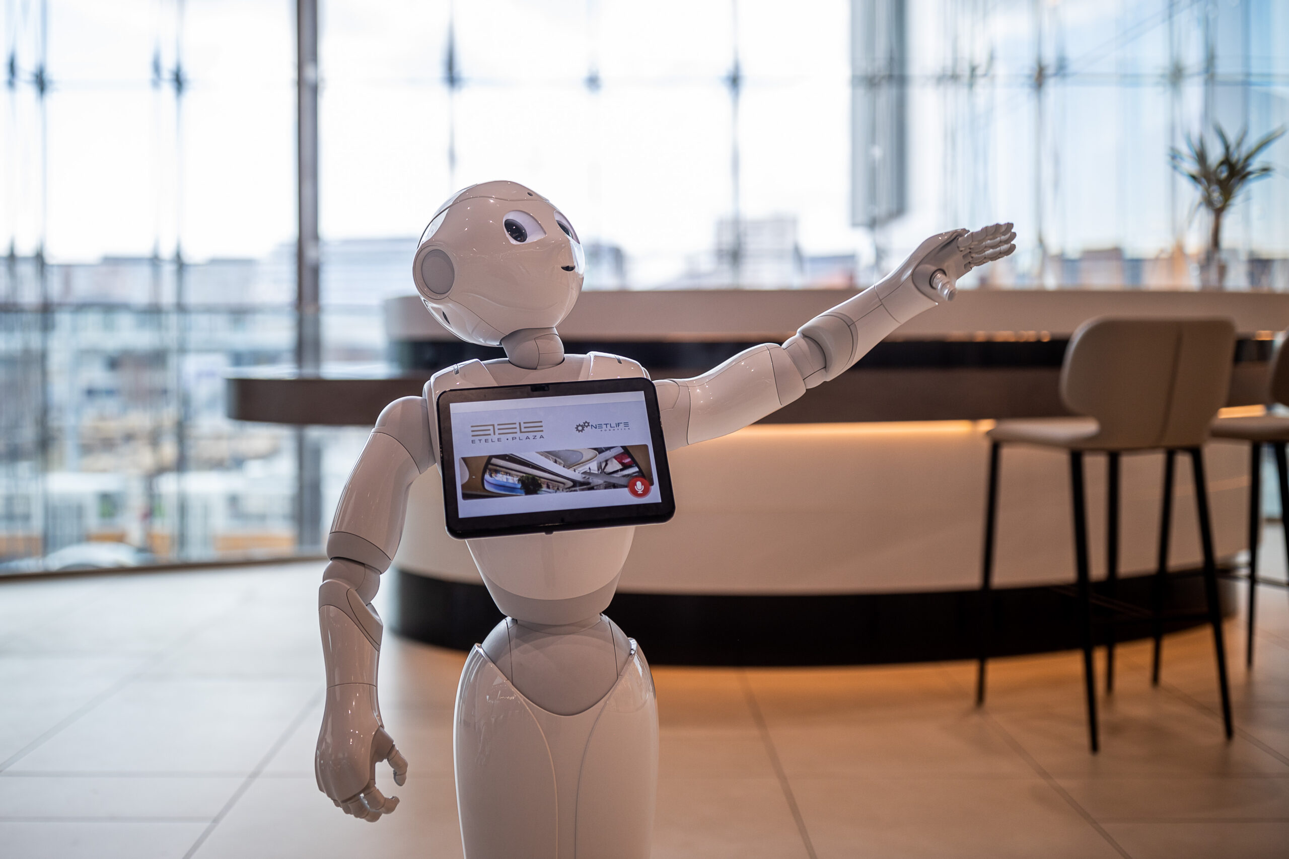 2022-02-18-etele-plaza-enterior-8