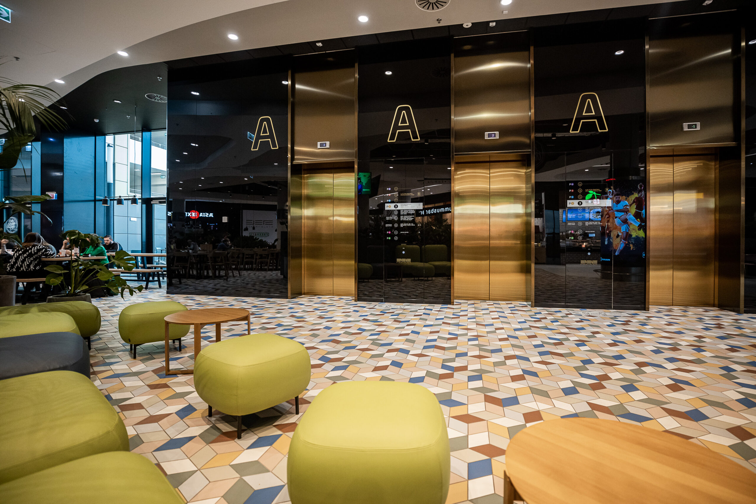 2022-02-18-etele-plaza-enterior-14