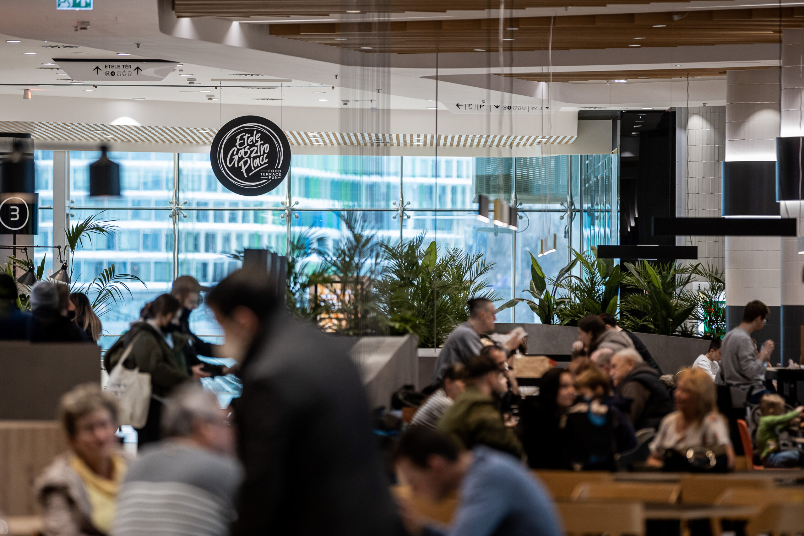 2022-02-18-etele-plaza-enterior-11